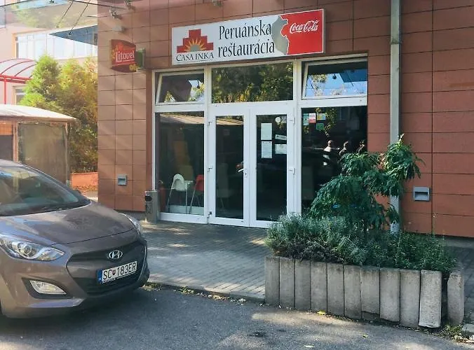 Διαμέρισμα Brand New Apartment. Parking Spot Included! Μπρατισλάβα