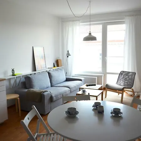 Daire Brand New Apartment. Parking Spot Included! Bratislava