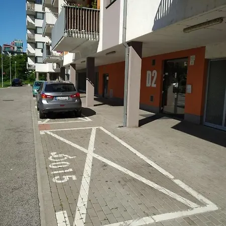 Daire Brand New Apartment. Parking Spot Included! *